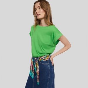 MNG NWT green Scoop back T-shirt
1 Size small still in bag left